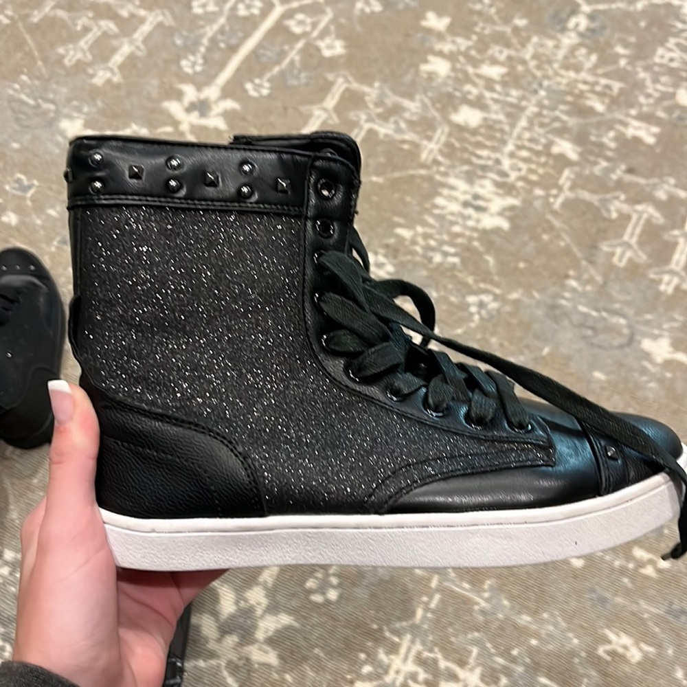Pastry Glitter Boots